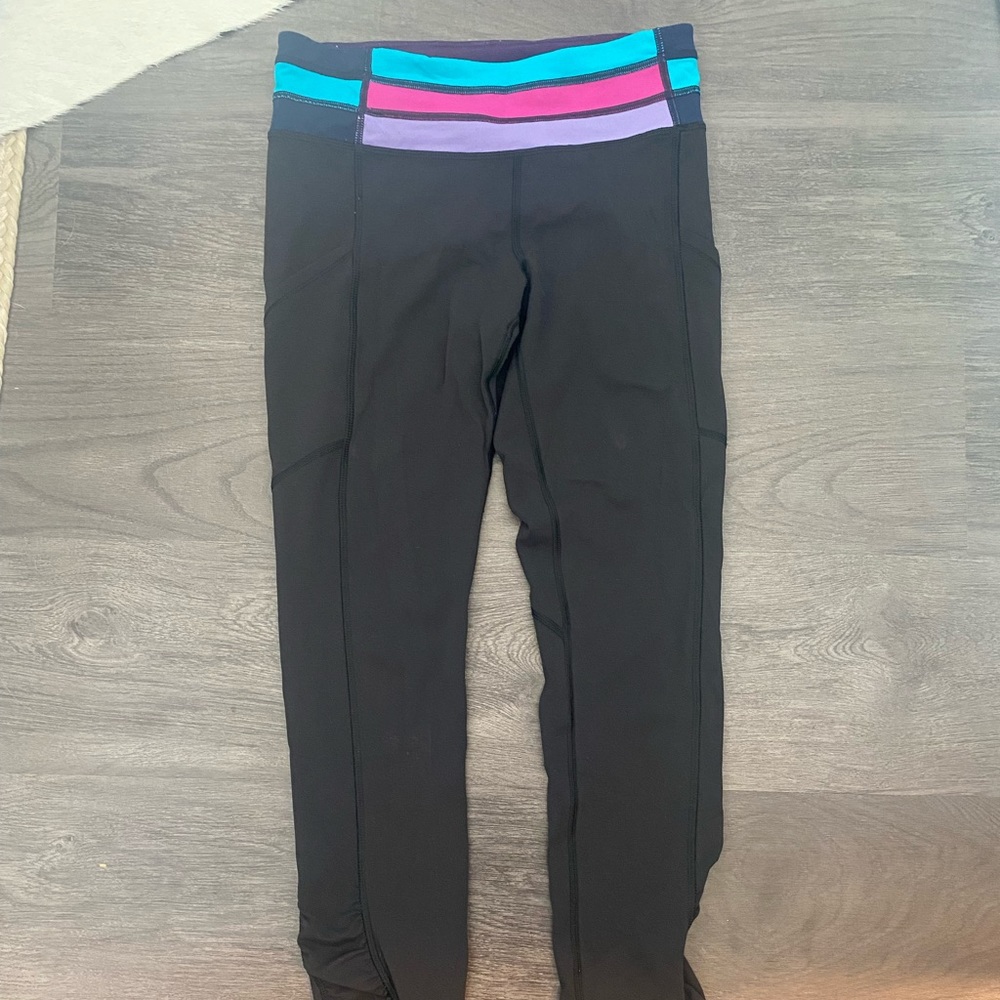 Lululemon leggings size 4